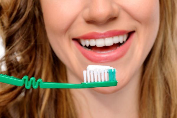 tooth brush with toothpaste